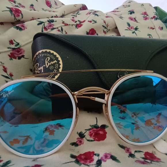 Ray-Bans - Picture 2 of 13